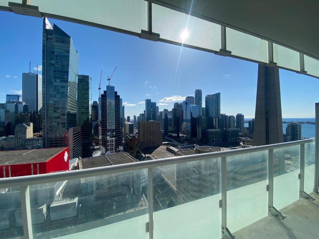 Grand View 2Br/2Ba Condos Cn Tower,Union,Tiff/Mtcc Toronto Eksteriør bilde