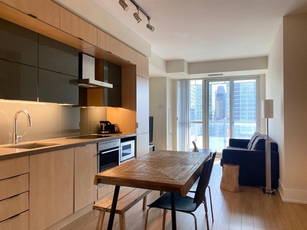 Grand View 2Br/2Ba Condos Cn Tower,Union,Tiff/Mtcc Toronto Eksteriør bilde