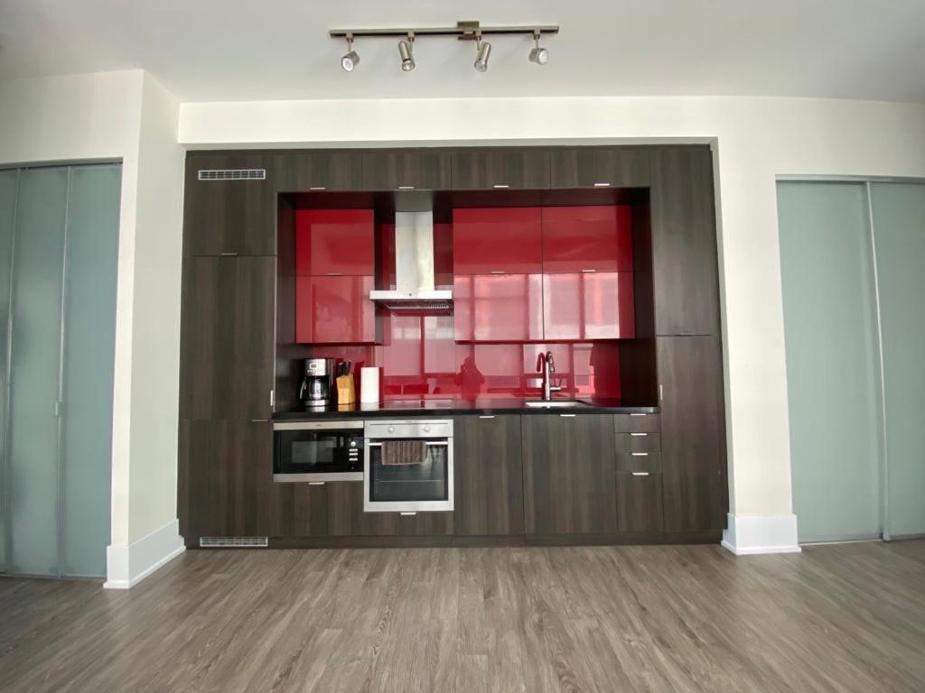 Grand View 2Br/2Ba Condos Cn Tower,Union,Tiff/Mtcc Toronto Eksteriør bilde